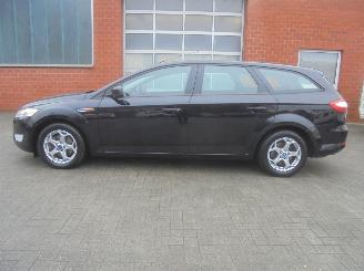 Ford Mondeo Trend 2.0-16V Stationwagon, Climate& Cruise control, Navi, Trekhaak picture 6