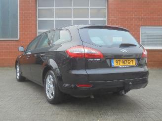 Ford Mondeo Trend 2.0-16V Stationwagon, Climate& Cruise control, Navi, Trekhaak picture 4