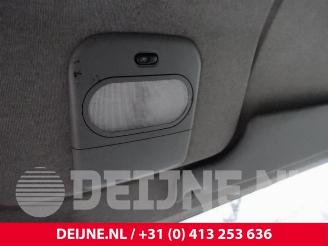 Opel Movano Movano (4A1; 4A2; 4B2; 4B3; 4C2; 4C3), Van, 1998 / 2010 1.9 CDTI picture 17