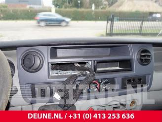 Opel Movano Movano (4A1; 4A2; 4B2; 4B3; 4C2; 4C3), Van, 1998 / 2010 1.9 CDTI picture 21